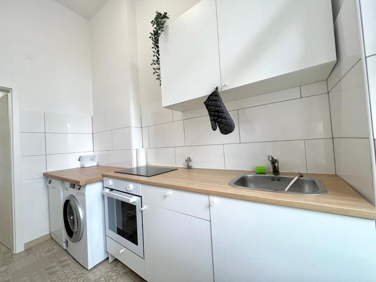 Jungle Retreat Apartments Im Zentrum BRE Exterior photo